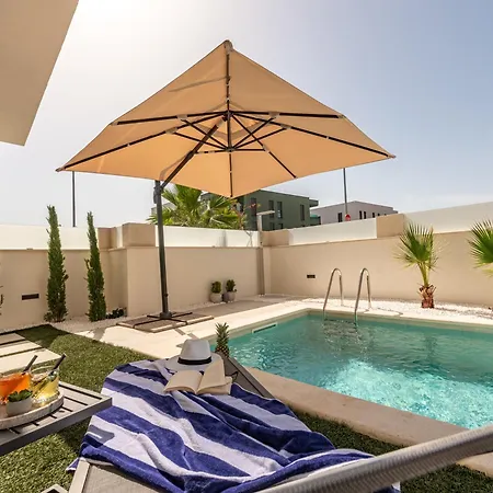 Ll Luxury With Private Pool Borik Apartmán *